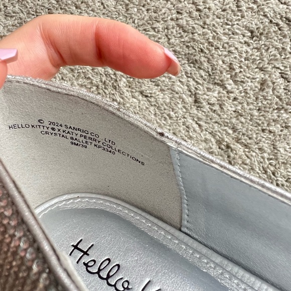 NEW Without Tags Hello Kitty x Katy Perry Silver Rhinestone Ballet Flats - Picture 8 of 8